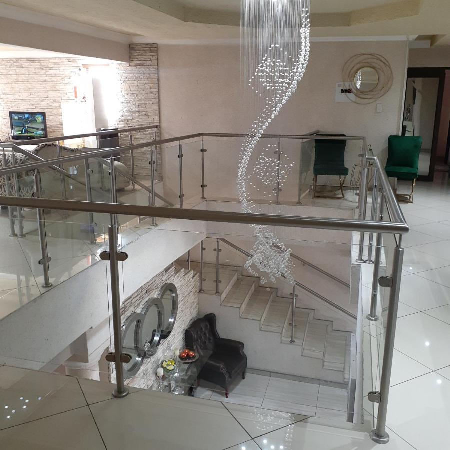 Angelocean Guest House Witbank Esterno foto